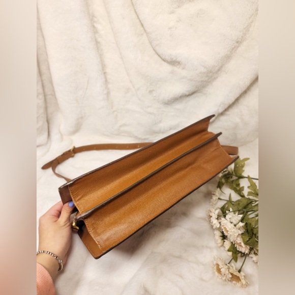 Authentic Louis Vuitton Courcelles shoulder bag - Picture 6 of 16